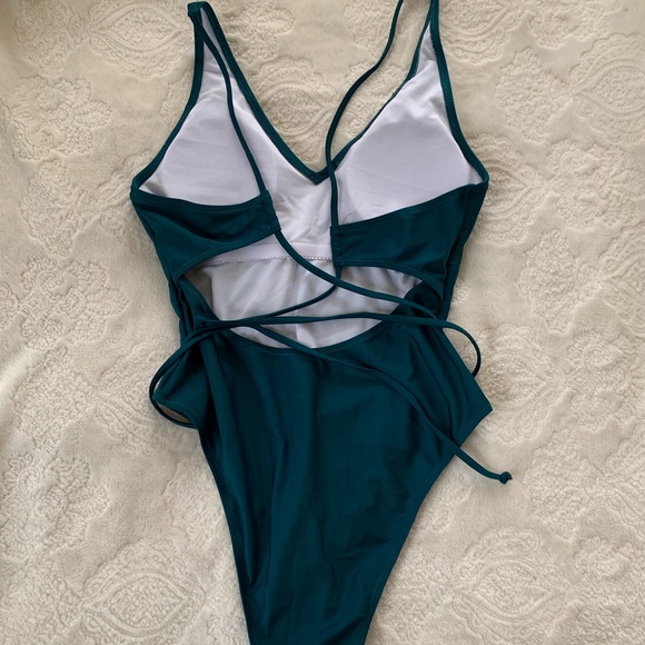 SHEIN Lace Up High Leg One Piece Swimsuit - Picture 3 of 3